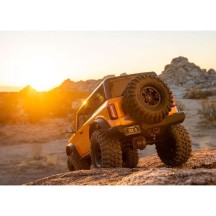 Coche RC Traxxas TRX-4 Ford Bronco 2021 1/10 4WD RTR con carrocería sin clips en color naranja TRX92076-4ORNG