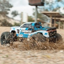 Arrma 1-10 GRANITE MEGA 665 4X4 RTR Brushed Monster Truck Blue ARA4202V4T2