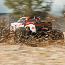 Arrma 1-10 GRANITE MEGA 665 4X4 RTR Brushed Monster Truck Orange ARA4202V4T3