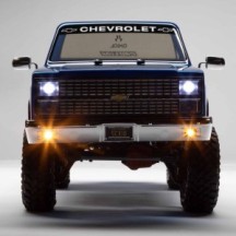 Axial Racing 1-10 SCX10 III Base Camp 1982 Chevrolet K10 4X4 RTR Brushed Rock Crawler Blue AXI03030T1