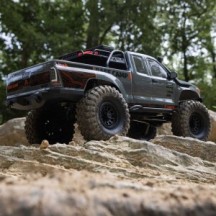 Axial Racing 1-10 SCX10 III Base Camp 4X4 Rock Crawler Brushed RTR Gray AXI-1375T2