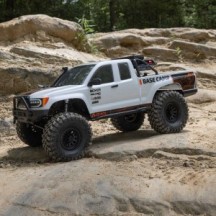 Axial Racing 1-10 SCX10 III Base Camp 4X4 Rock Crawler Brushed RTR White AXI-1375T1