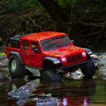 Axial Racing 1-10 SCX10 III Jeep JT Gladiator 4X4 RTR Brushed Rock Crawler Red AXI03006BT2