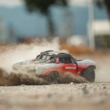 Arrma 1-10 SENTON 223S BLX Brushless 4X4 Short Course Truck RTR with DSC Red ARA4303V4T2
