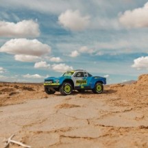 Arrma 1-16 MOJAVE GROM 4X4 RTR Brushed Desert Truck Battery & Charger Included Blue-White ARA2104T2
