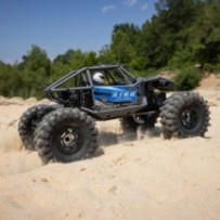 Axial Racing 1-18 UTB18 Capra 4WS 4WD Trail Buggy RTR with Battery & Charger Blue AXI-1750T1