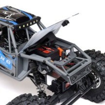 Axial Racing 1-18 UTB18 Capra 4WS 4WD Trail Buggy RTR with Battery & Charger Blue AXI-1750T1