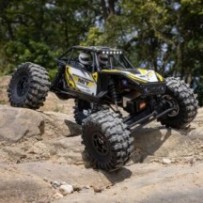 Axial Racing 1-18 UTB18 Capra 4WS 4WD Trail Buggy RTR with Battery & Charger Yellow AXI-1750T2