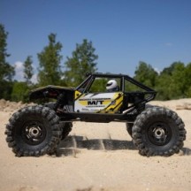 Axial Racing 1-18 UTB18 Capra 4WS 4WD Trail Buggy RTR with Battery & Charger Yellow AXI-1750T2
