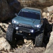 Axial Racing 1-24 SCX24 Toyota 4Runner 4X4 RTR Brushed Rock Crawler Battery & Charger Included Gray AXI-2035T2