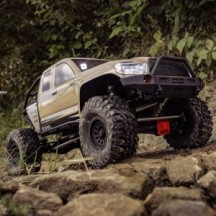 Axial Racing 1-6 SCX6 Trail Honcho 4X4 RTR Brushed Rock Crawler Sand AXI05001T2