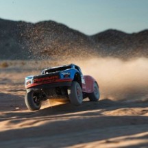 Arrma 1-8 MOJAVE 4S 4X4 RTR Brushless Desert Truck Blue-Red ARA4404T2