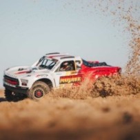 Arrma 1-8 MOJAVE 4S 4X4 RTR Brushless Desert Truck White-Red ARA4404T1