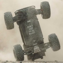 Arrma Notorious 1/8 6S 4X4 RTR azul ARA8611V6T2