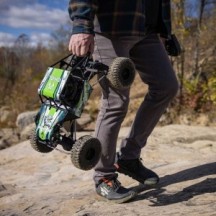 Axial Racing 1-8 AXP8 Gilamon 2.2 4X4 RTR Brushed Trail Buggy Green AXI-1207T1