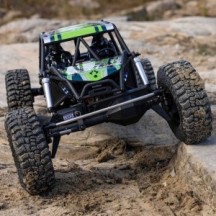 Axial Racing 1-8 AXP8 Gilamon 2.2 4X4 RTR Brushed Trail Buggy Green AXI-1207T1