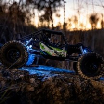 Axial Racing 1-8 AXP8 Gilamon 2.2 4X4 RTR Brushed Trail Buggy Green AXI-1207T1