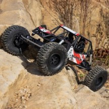 Axial Racing 1-8 AXP8 Gilamon 2.2 4X4 RTR Brushed Trail Buggy Red AXI-1207T2