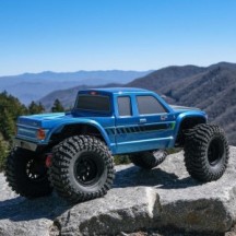 Axial Racing 1/10 SCX10 III Coyote 4X4 RTR Brushed Rock Crawler, Blue AXI-2036T2