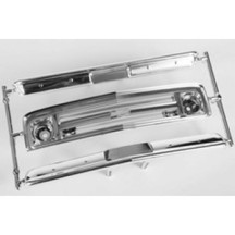 Rejilla y parachoques cromados y negros Chevrolet C10 1967 Axial AXIC1560