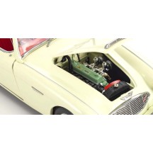 Kyosho 1:18 Austin Healey 3000 BN7 English White KS08149EW