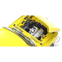 Kyosho 1:18 BMW 2002 Tii 1972 Amarillo KS08543GF