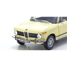 Kyosho 1:18 BMW 2002 Tii 1972 Crema KS08543ML