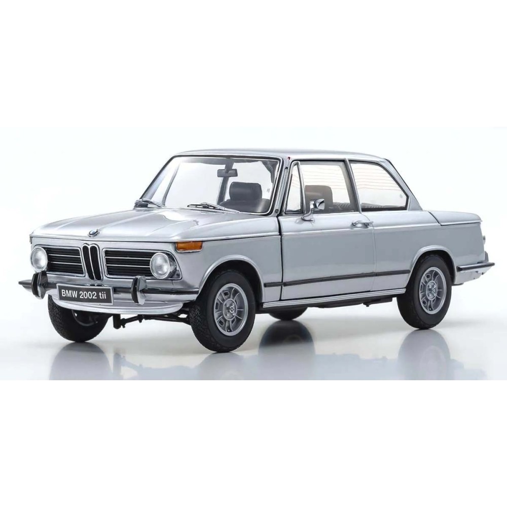 Kyosho 1:18 BMW 2002 Tii 1972 Silver KS08543S