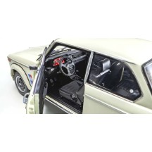 Kyosho 1:18 BMW 2002 Turbo 1974 Blanca KS08544W