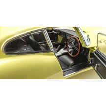 Kyosho 1:18 Jaguar Type-E 3.8L Coupe MK1 1961 Pale Primose KS08954LY