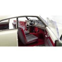 Kyosho 1:18 Alfa Romeo Giuletta Sprint Coupe 1954 White KS08957W