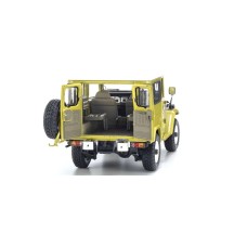 Kyosho 1:18 Toyota Land Cruiser 40 Van (BJ42V) 1980 Amarillo KS08971Y