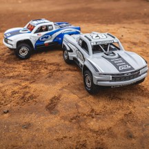 Carrocería Silverado Trophy Truck 2019 Tough-Color gris GROM 1/16