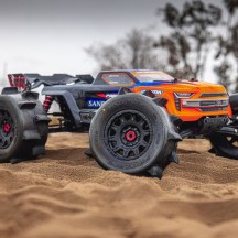 Ruedas montadas Sand Paw HP cinturado 3.8 1/8 delantero y trasero 17mm negras Raid Pro-line PRO1026810 (6)