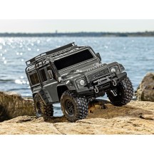 Coche RC Traxxas TRX-4 Defender 1/10 4WD RTR con carrocería sin clips en color plata TRX82256-4-SLVR