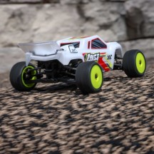 Camión de estadio Micro-T 1/28 RTR blanco Losi