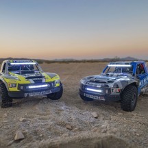 Camión desierto Super Baja Rey Brenthel Losi LOS05021T2