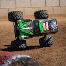Losi 1-8 LMT 2.0 Grave Digger 4X4 Solid Axle Brushless Monster Truck RTR Green - LOS04028T1