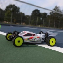 Losi 1/24 Micro-B 2WD Buggy RTR White - LOS00007T1