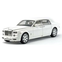 Kyosho 1:18 Rolls-Royce Phamtom EWB 2012 Silver KS08841S