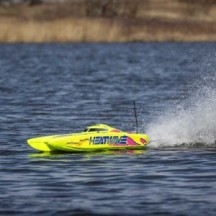 Pro Boat Blackjack 24" V2 Catamaran Brushless: RTR Heat Wave Visual PRB08049T1