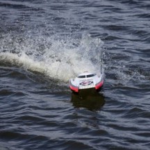 Pro Boat Blackjack 24" V2 Catamaran Brushless: RTR Vegas Offshore PRB08049T2