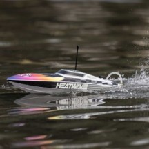 Pro Boat Recoil 2 18" Self-Righting Brushless Deep-V RTR Heatwave PRB08053T2