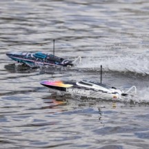 Pro Boat Recoil 2 18" Self-Righting Brushless Deep-V RTR Heatwave PRB08053T2